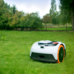 Segway Mähroboter Navimow ohne Begrenzungskabel i105E für Mähfläche 500 m² Grau